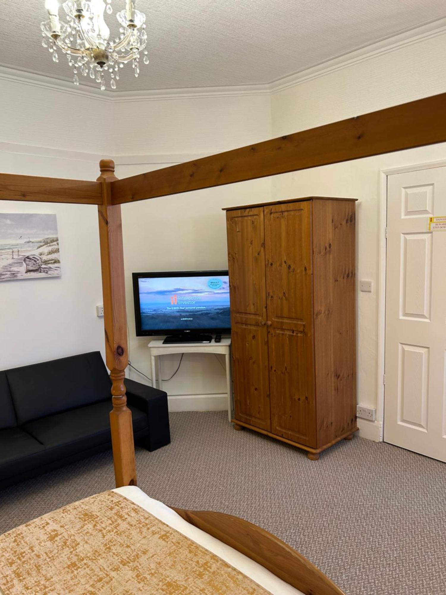 Knighton Lodge Skegness Exterior photo